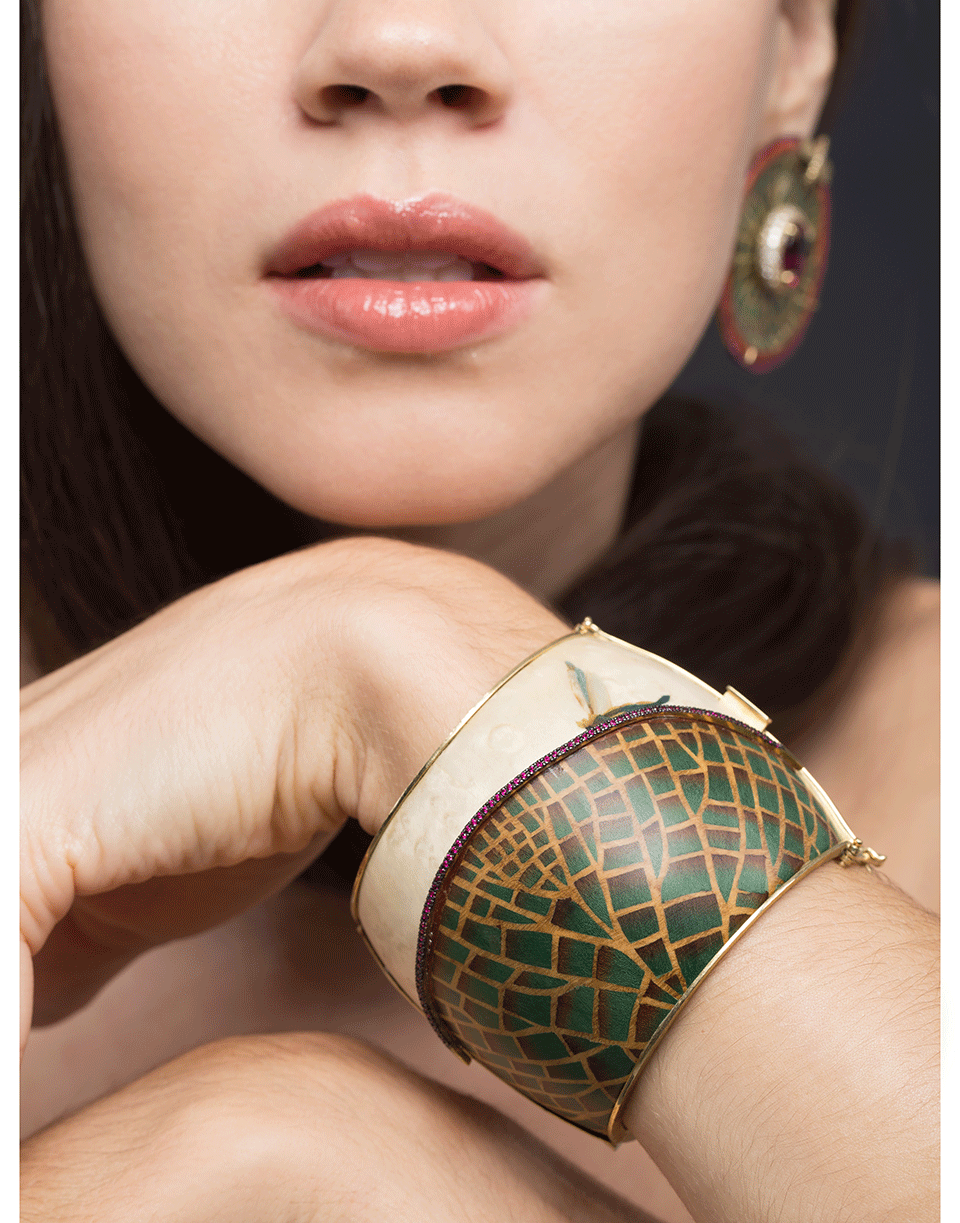 SILVIA FURMANOVICH-Marquetry Waterlily and Dragonfly Bracelet-YELLOW GOLD