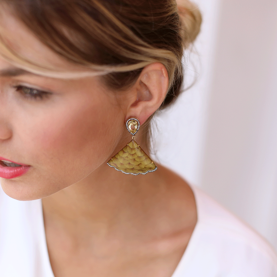 SILVIA FURMANOVICH-Marquetry Louro Abacate Lime Wood Earrings-YELLOW GOLD
