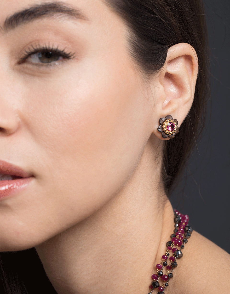 SILVIA FURMANOVICH-Sculptural Botanical Marquetry Flower Stud Earrings-YELLOW GOLD