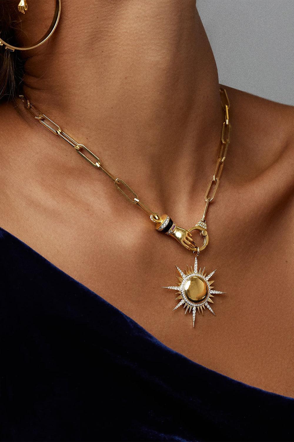 La Mano Hand Clasp Pendant-YELLOW GOLD-JEWELRYFINE JEWELPENDANT-SORELLINA
