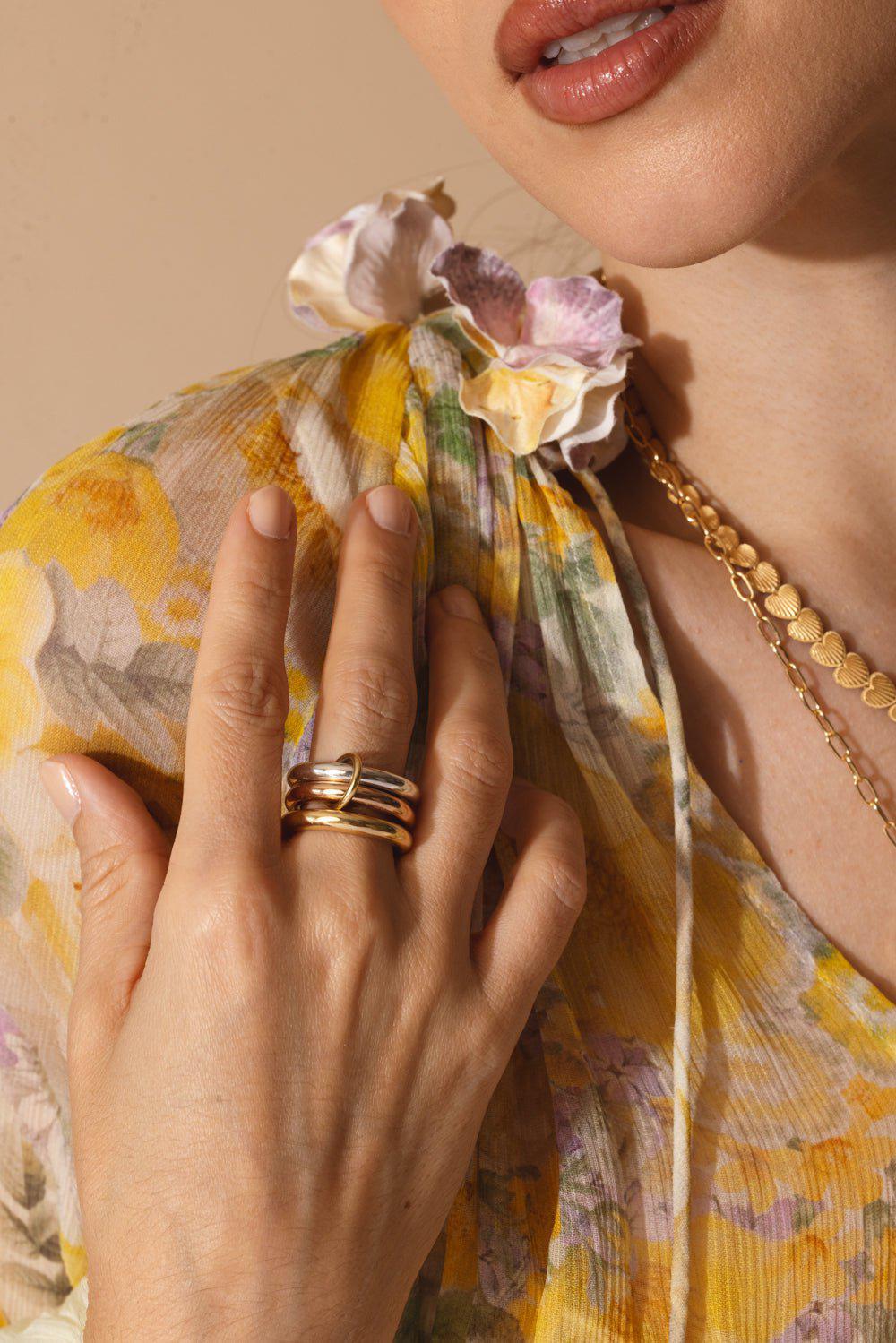 SPINELLI KILCOLLIN-Mercury MX Three Linked Ring-YELLOW GOLD