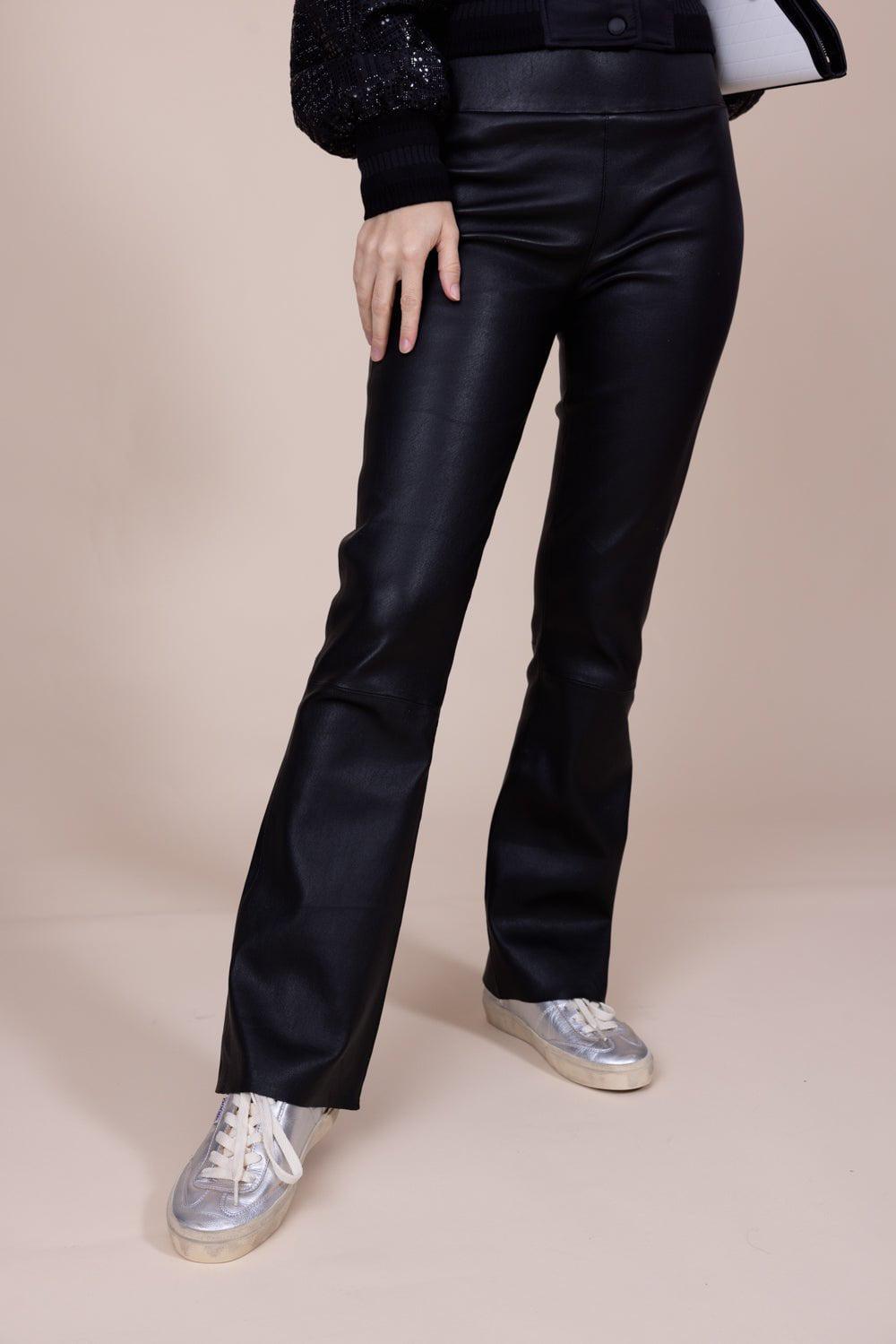 SPRWMN-Ankle Flare Legging - Black-