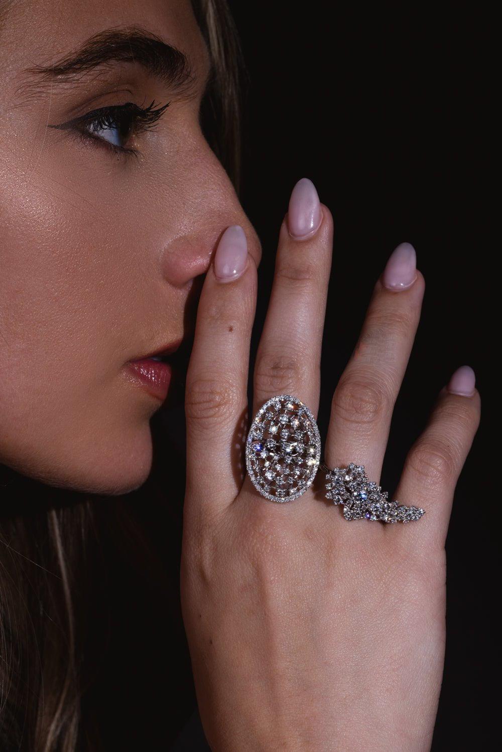 STEFERE-Oval Diamond Ring-WHITE GOLD