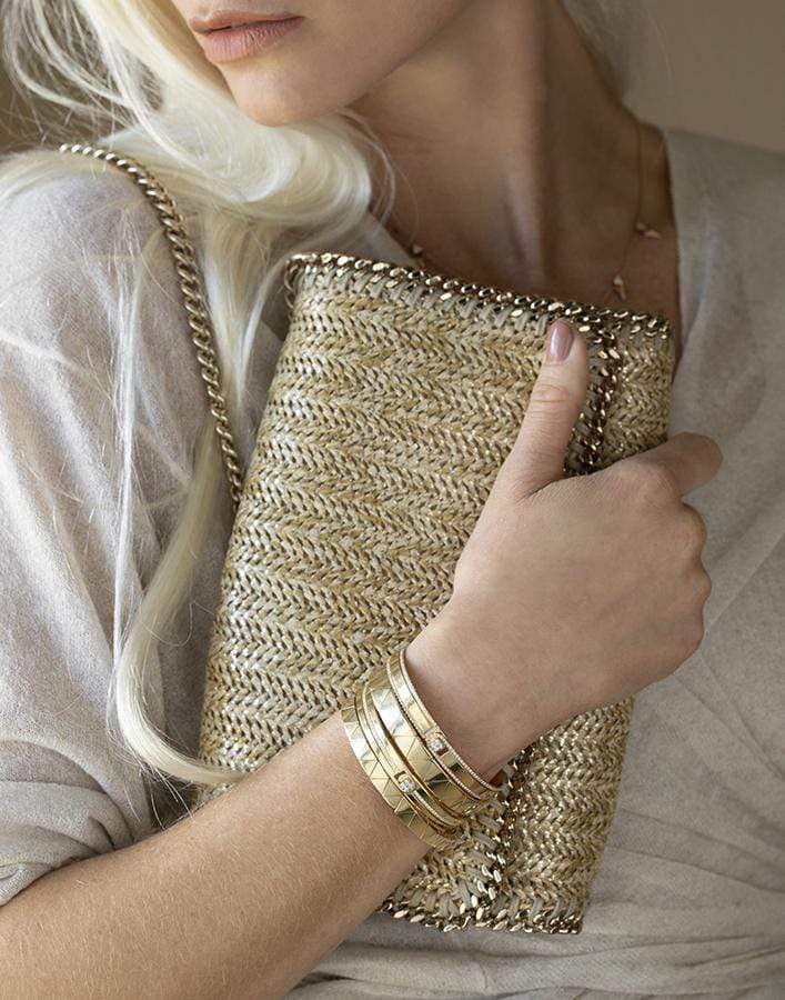 STELLA MCCARTNEY-Gold Metallic Falabella Clutch-GOLD
