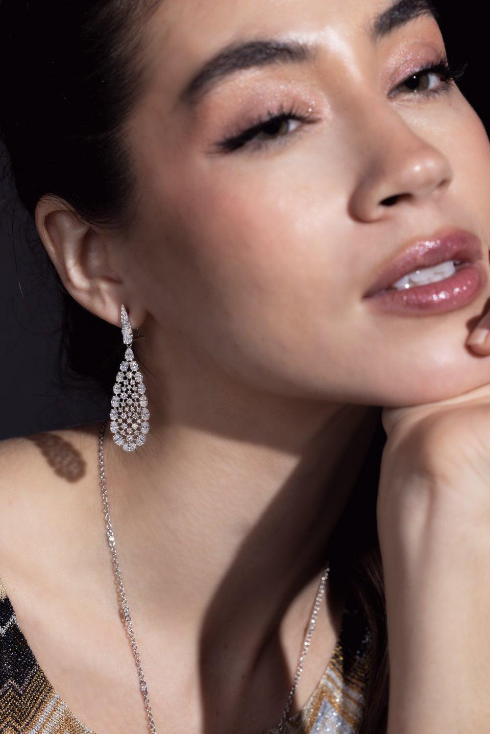 SUTRA-Diamond Rain Drop Earrings-WHITE GOLD