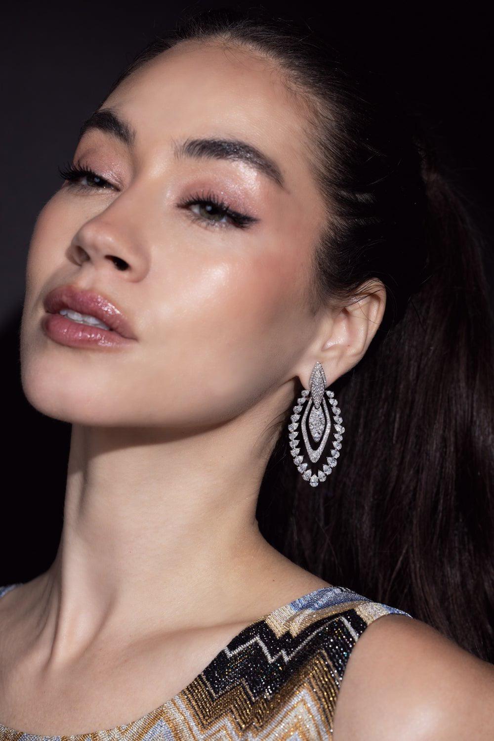 SUTRA-Full Cut Diamond Earrings-WHITE GOLD