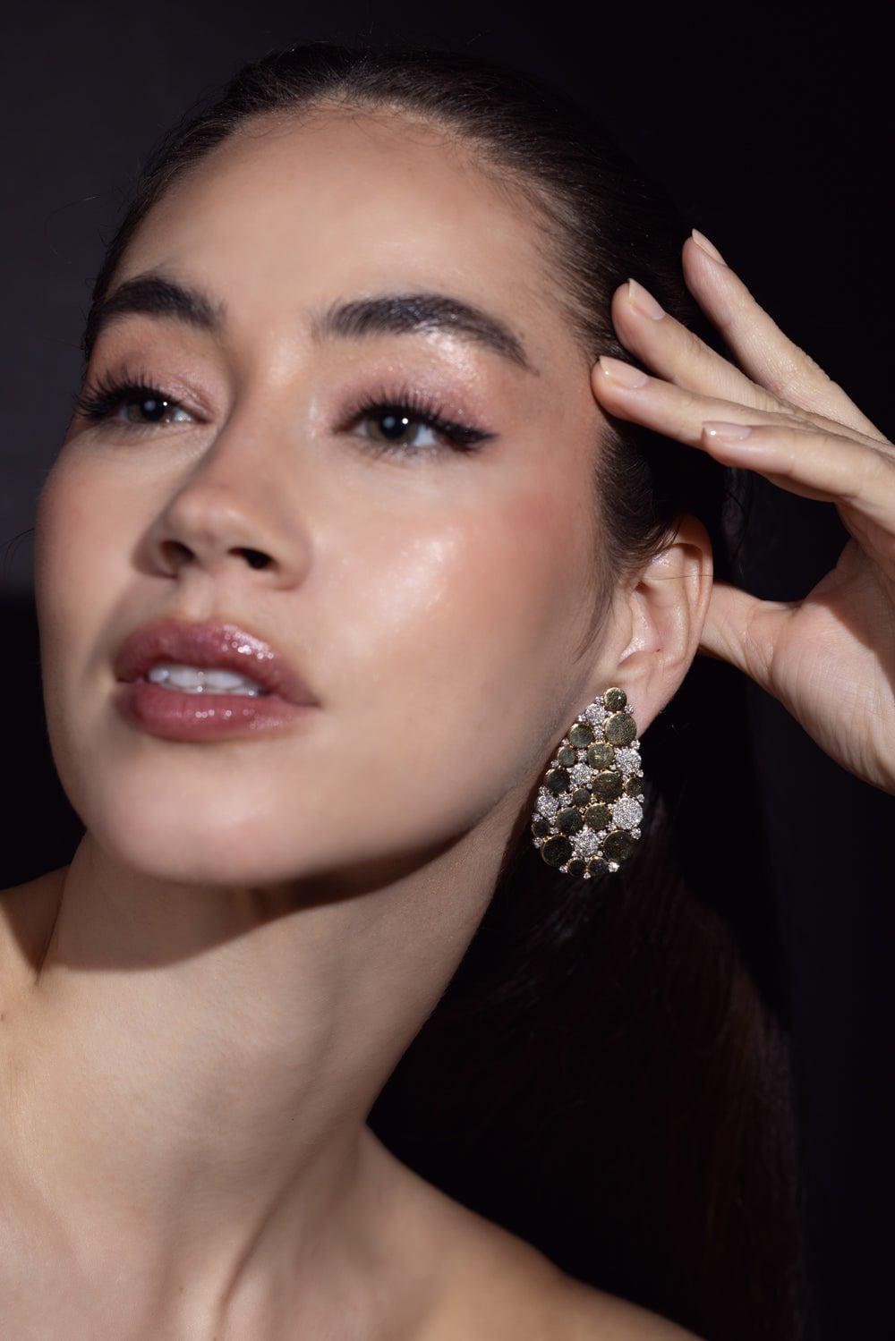 SUTRA-Diamond Long Pear Earrings-YELLOW GOLD