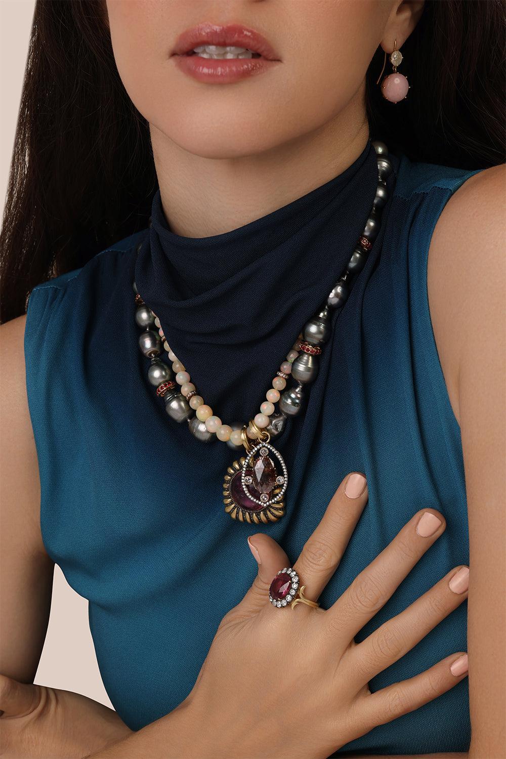 South Sea Pearls Necklace-YELLOW GOLD-18.5-JEWELRYFINE JEWELNECKLACE O-SYLVA & CIE