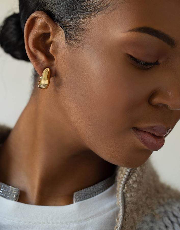 TAMARA COMOLLI-Yellow Gold Medium Clip Hoop Earrings-YELLOW GOLD