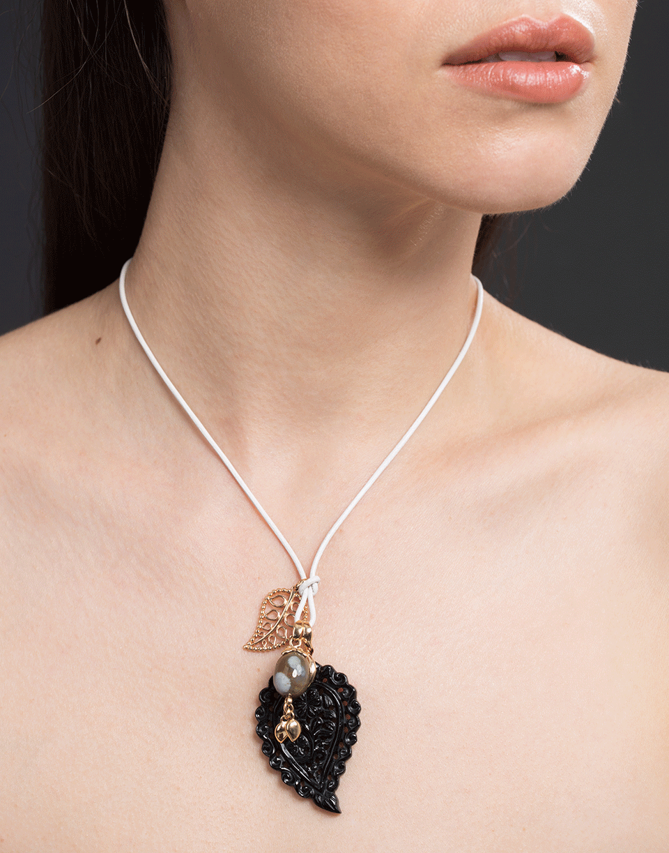 TAMARA COMOLLI-Medium Onyx Carved India Pendant-ROSE GOLD