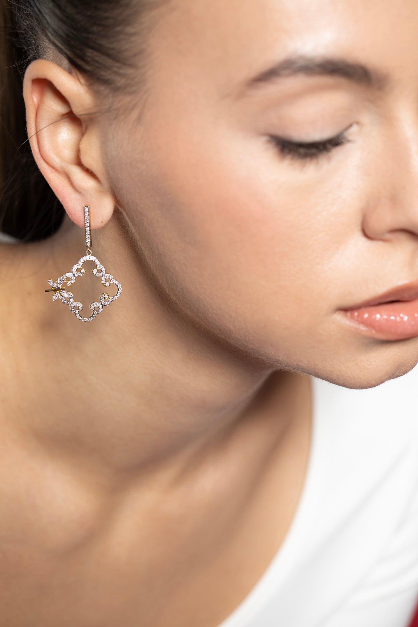 TANYA FARAH-Royal Couture Medium Cloud Earrings-YELLOW GOLD