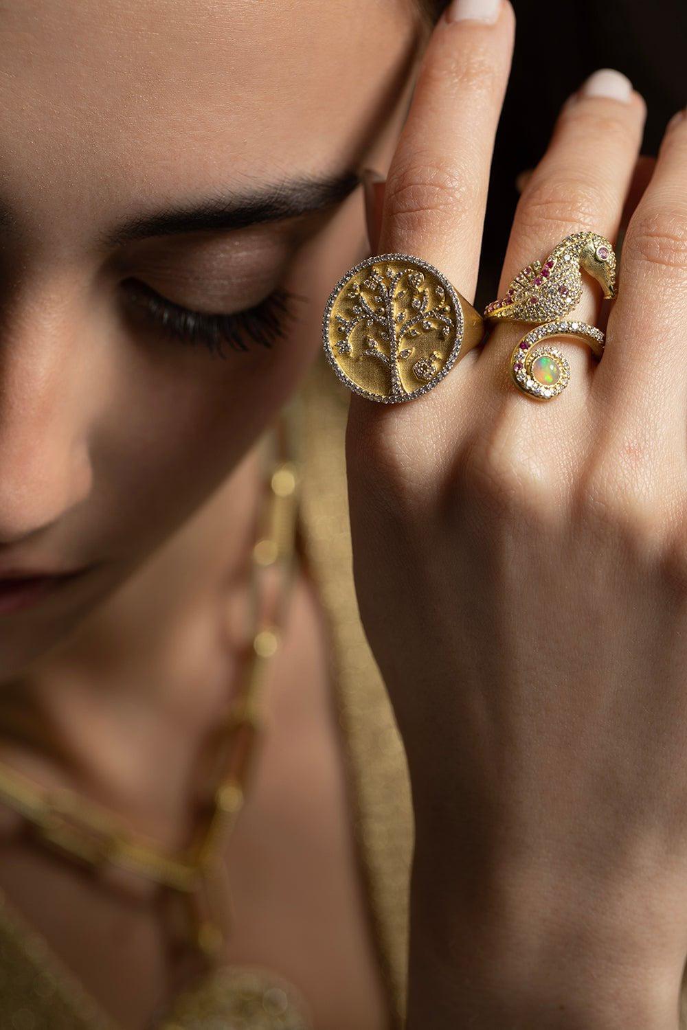 TANYA FARAH-Tree Of Life Diamond Signet Ring-YELLOW GOLD