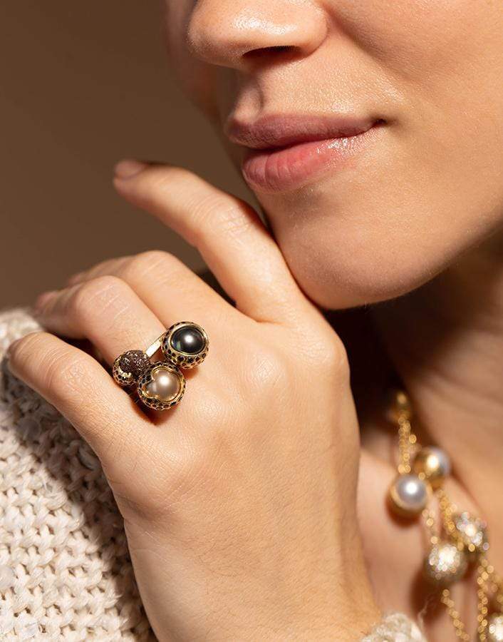 TODD REED-Tahitan Pearl and Black Brilliant Diamond Ring-YELLOW GOLD