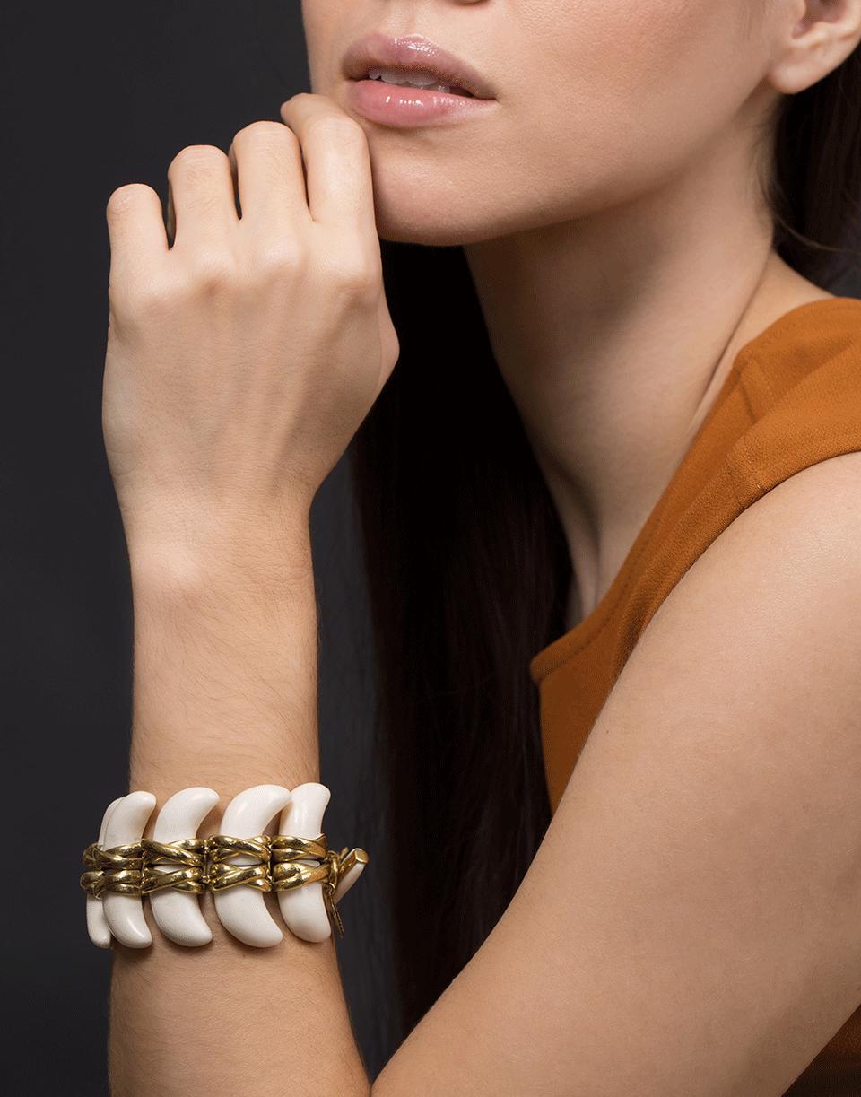 VAUBEL-Connected Bone Bracelet-GRN/GOLD