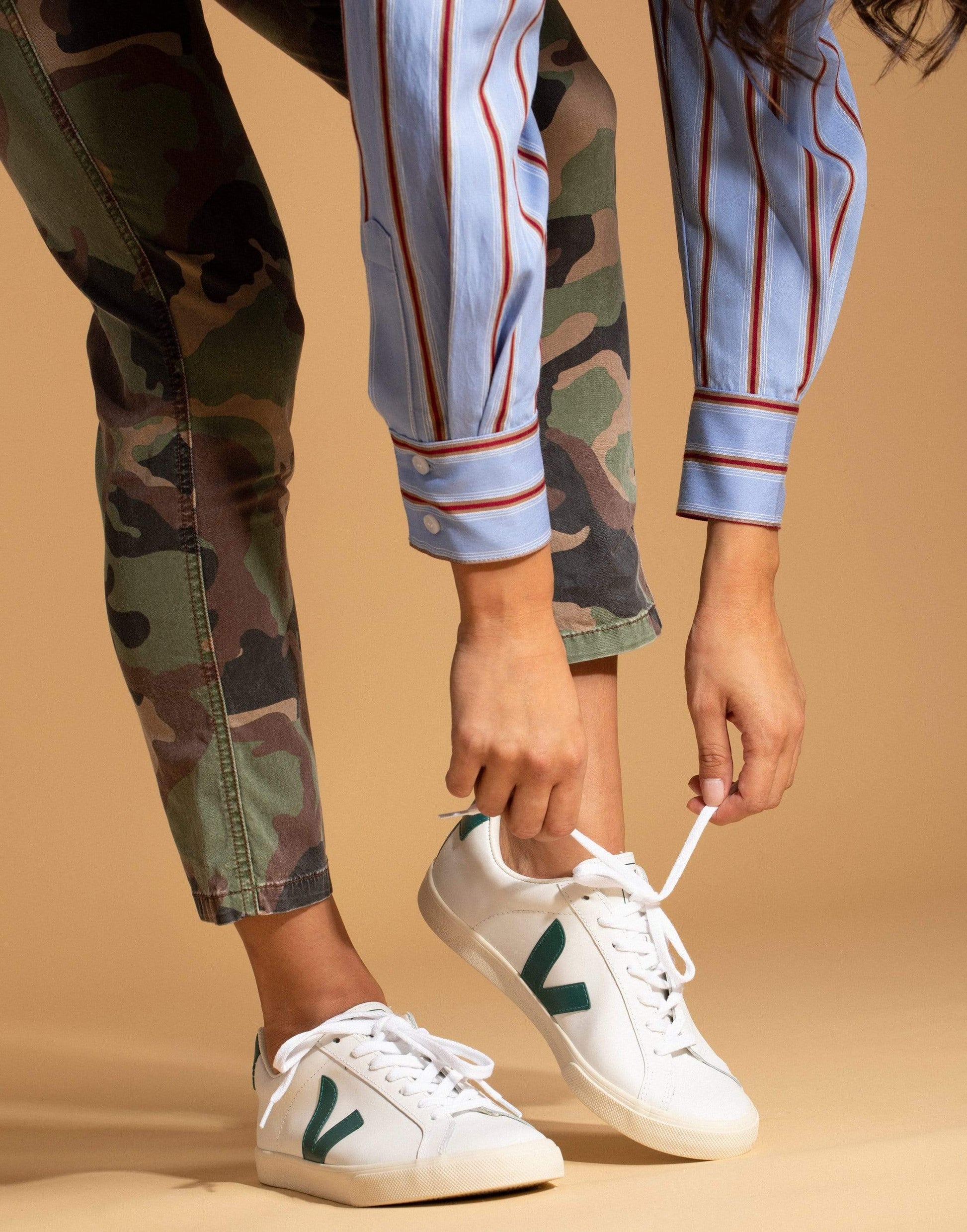 VEJA-Esplar Logo Sneaker-