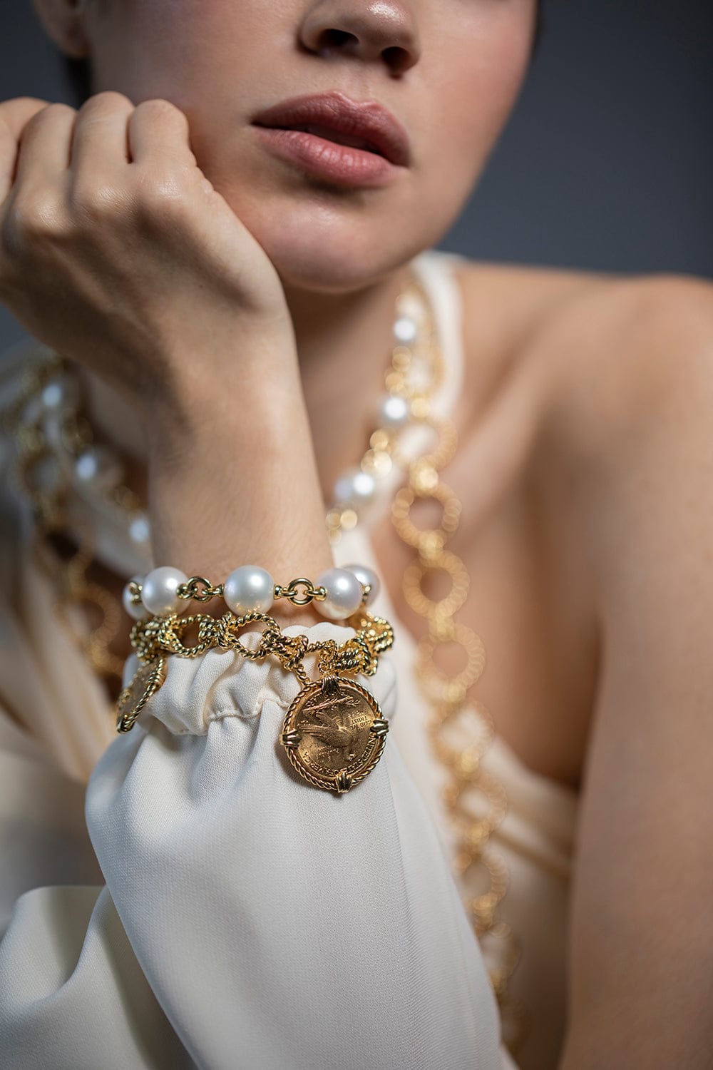 VERDURA-The Twenty Buck Bracelet-YELLOW GOLD