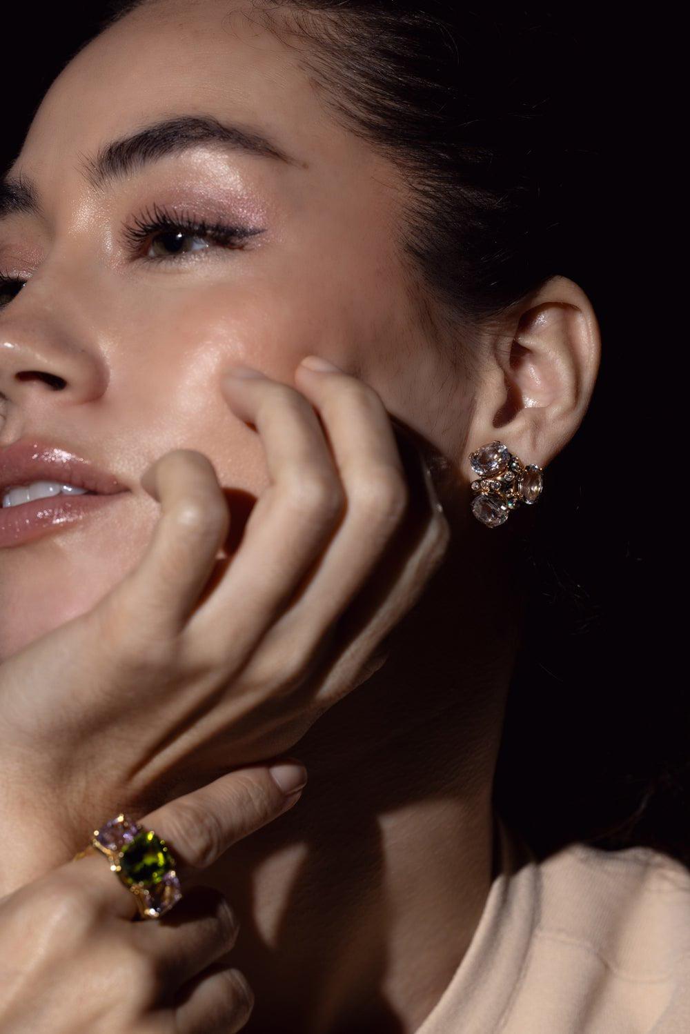 VERDURA-Three Stone Earclips-YELLOW GOLD