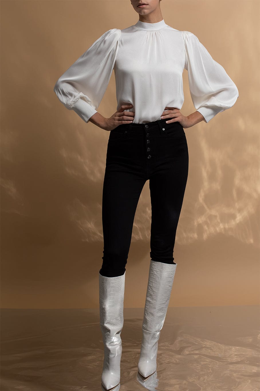 VERONICA BEARD-Zegler Top-