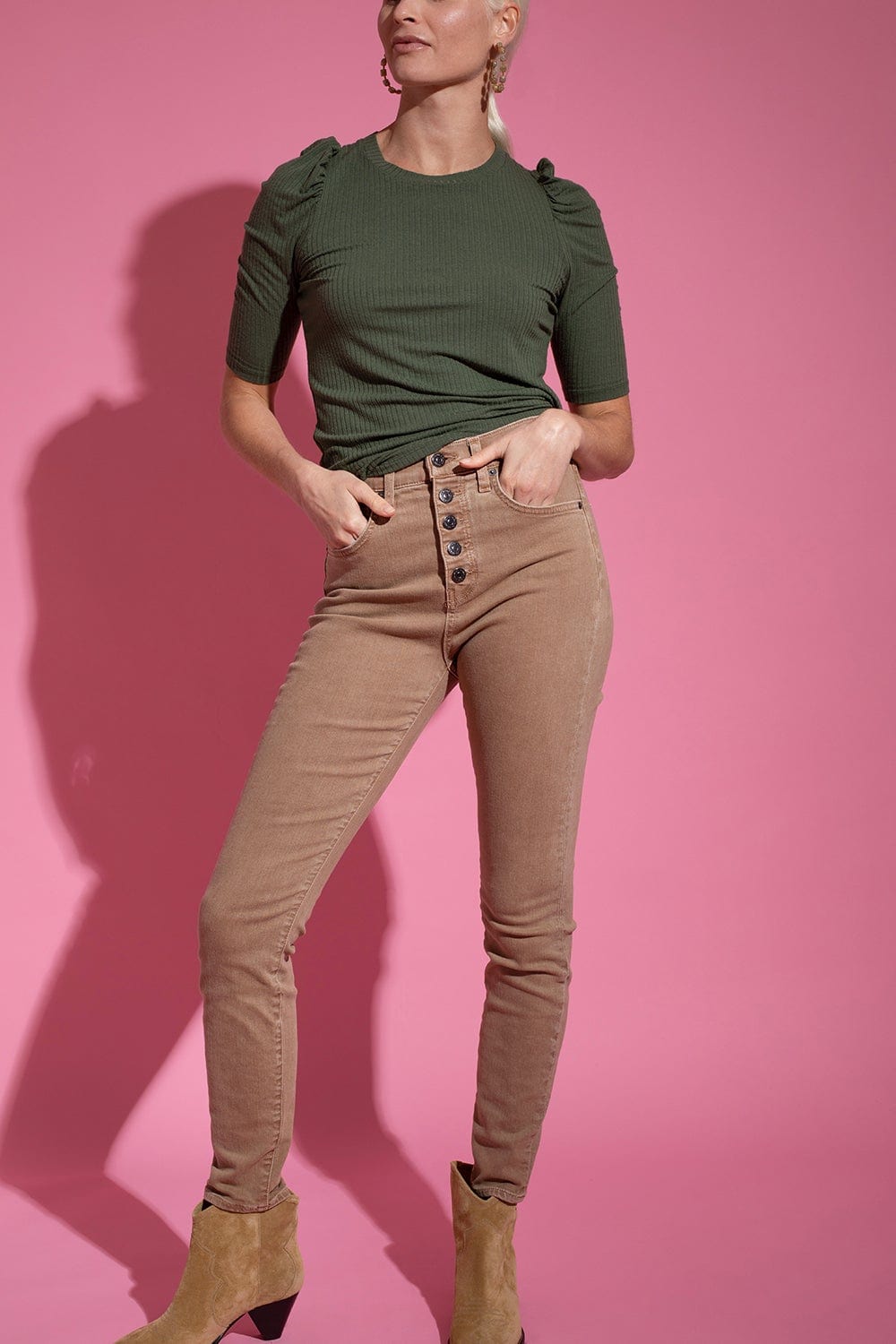 VERONICA BEARD-Dansby Top-