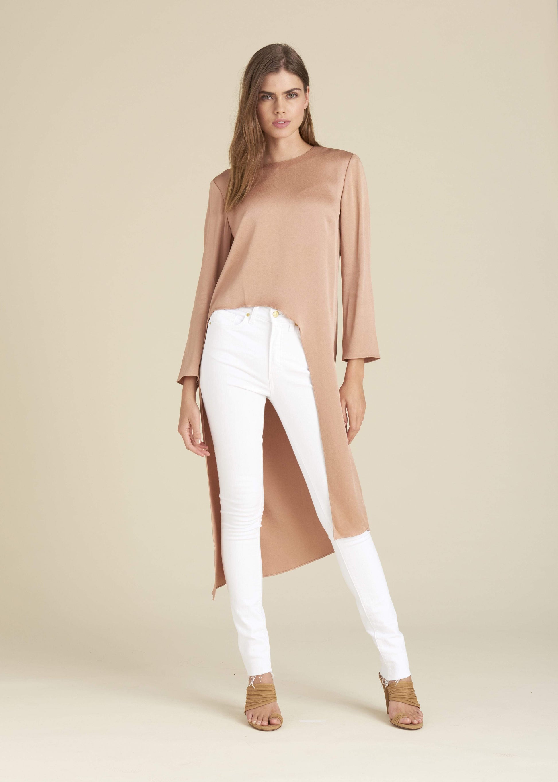 VERONICA BEARD-Rome Slit Tunic Top - Chai-