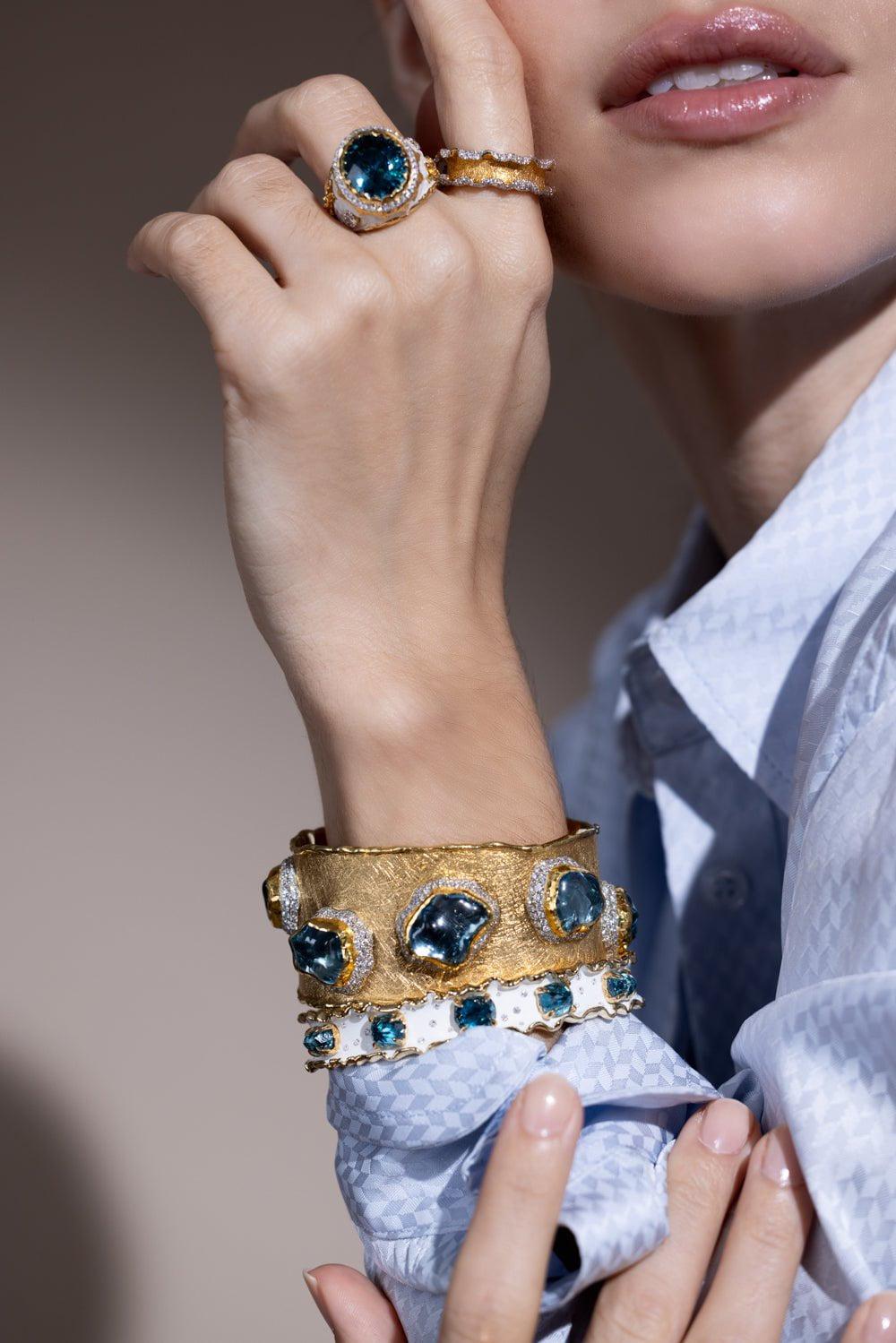 VICTOR VELYAN-Ruffled Cuff Bracelet-YELLOW GOLD