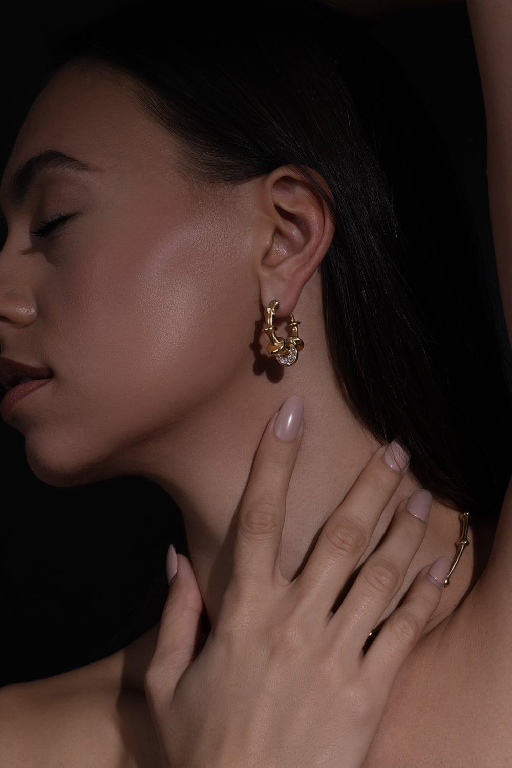 VRAM-Chrona Diamond Hoop Earrings-YELLOW GOLD