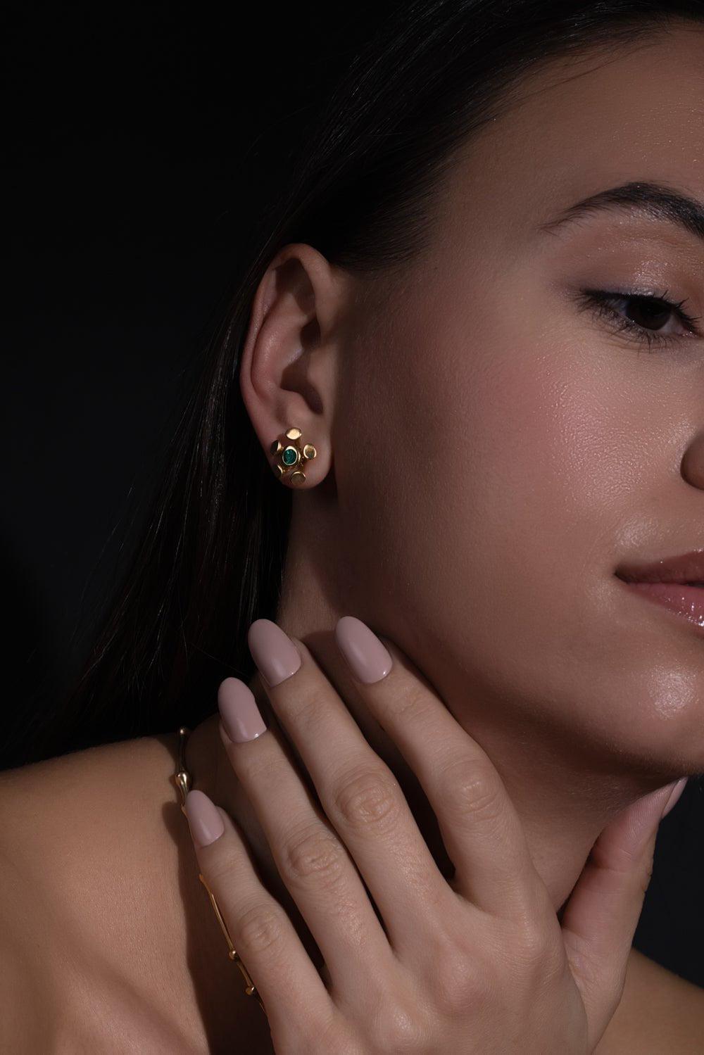 VRAM-Emerald Chrona Stud Earrings-YELLOW GOLD