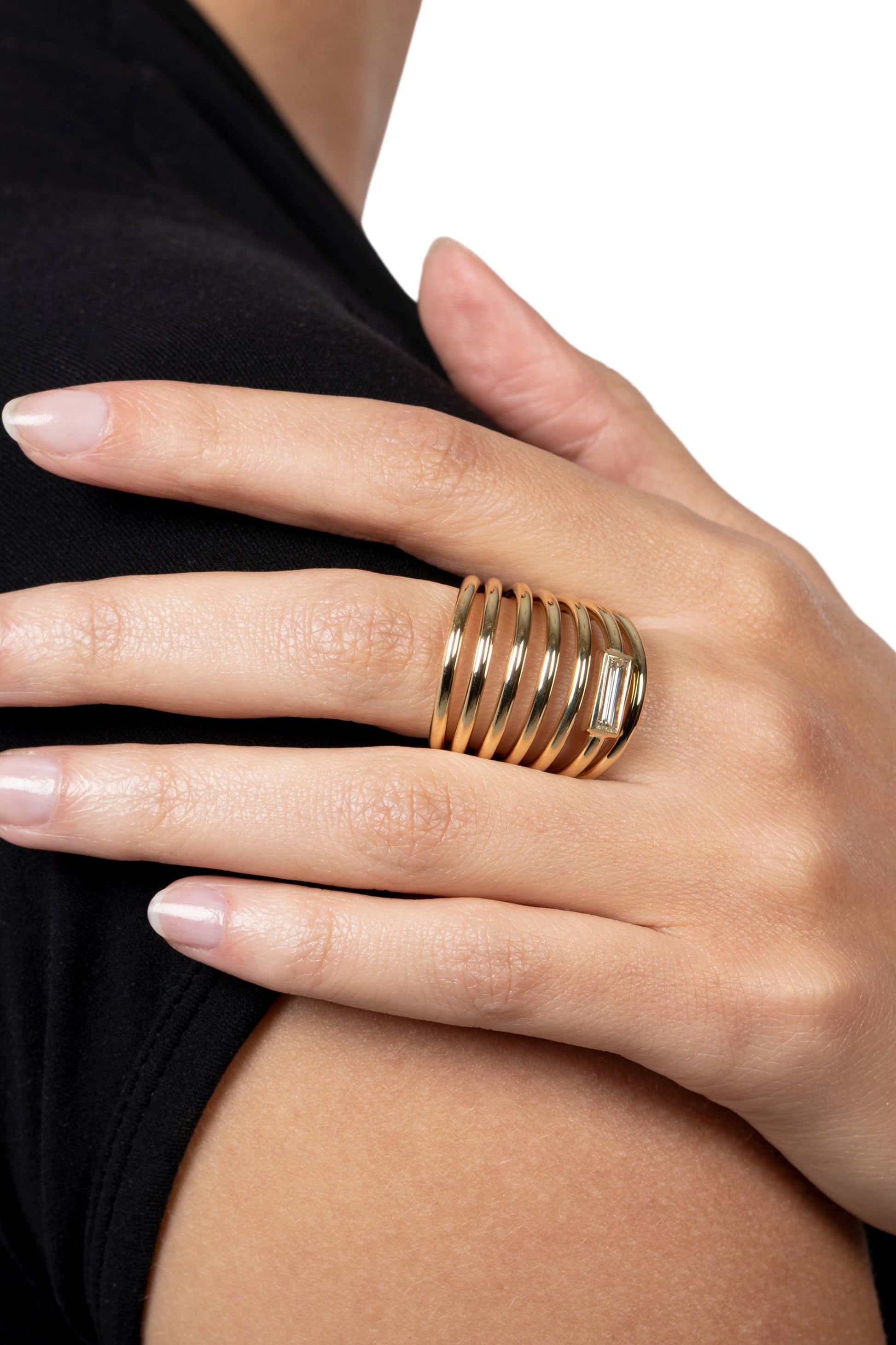 VRAM-Helics 7 Loop Ring-YELLOW GOLD
