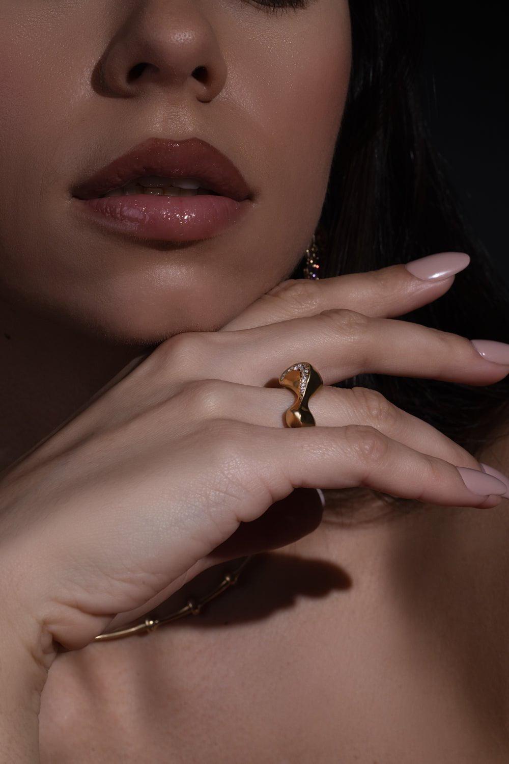 VRAM-Cayrn Diamond Band-YELLOW GOLD