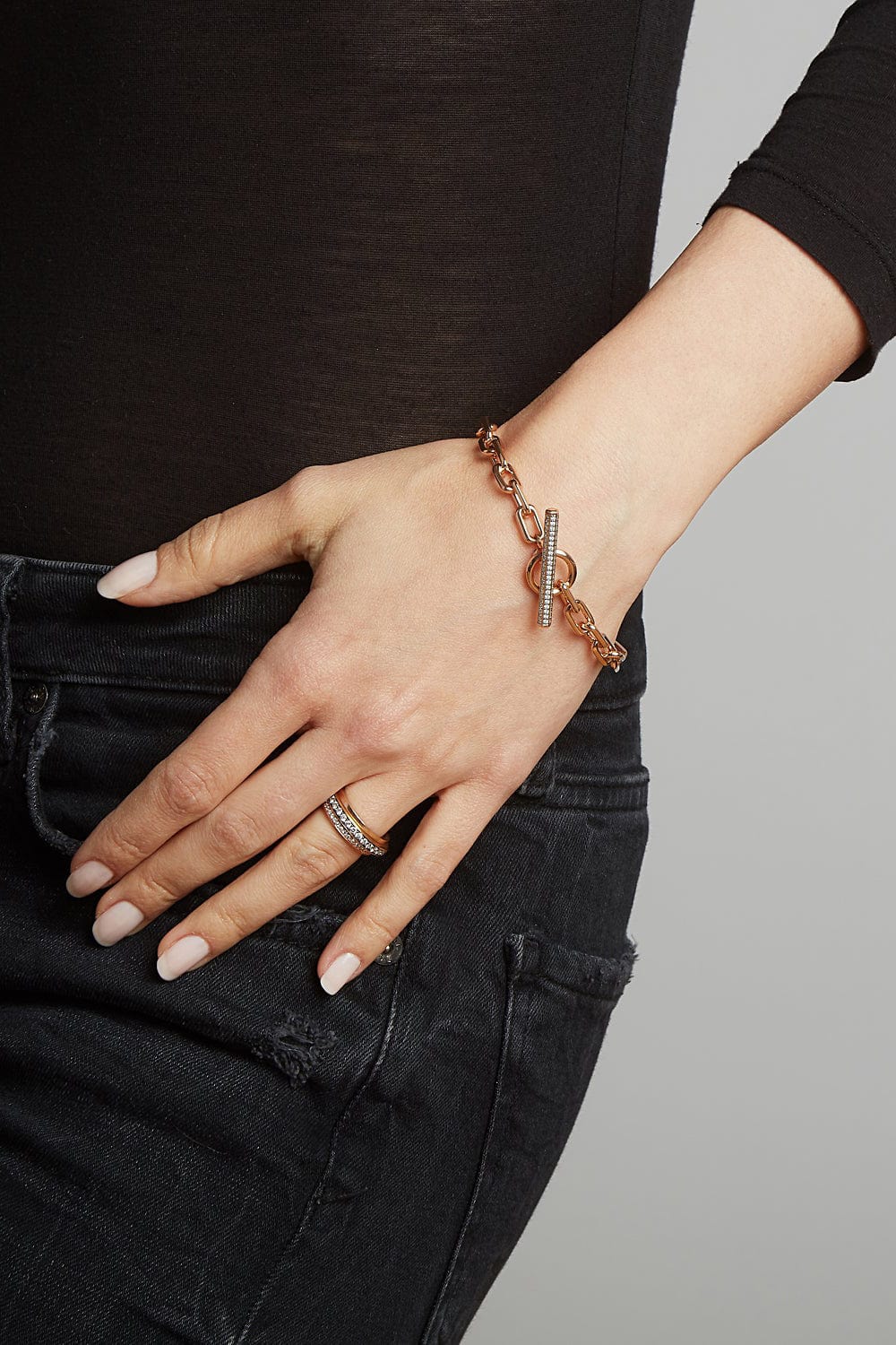 WALTERS FAITH-Saxon Diamond Toggle Chain Link Bracelet-ROSE GOLD