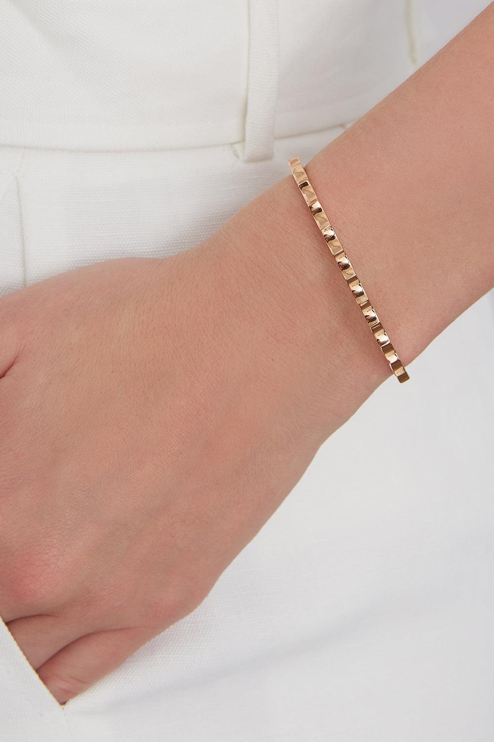 CII Scalloped Bracelet-YELLOW GOLD-6.5-JEWELRYFINE JEWELBRACELET O-WALTERS FAITH