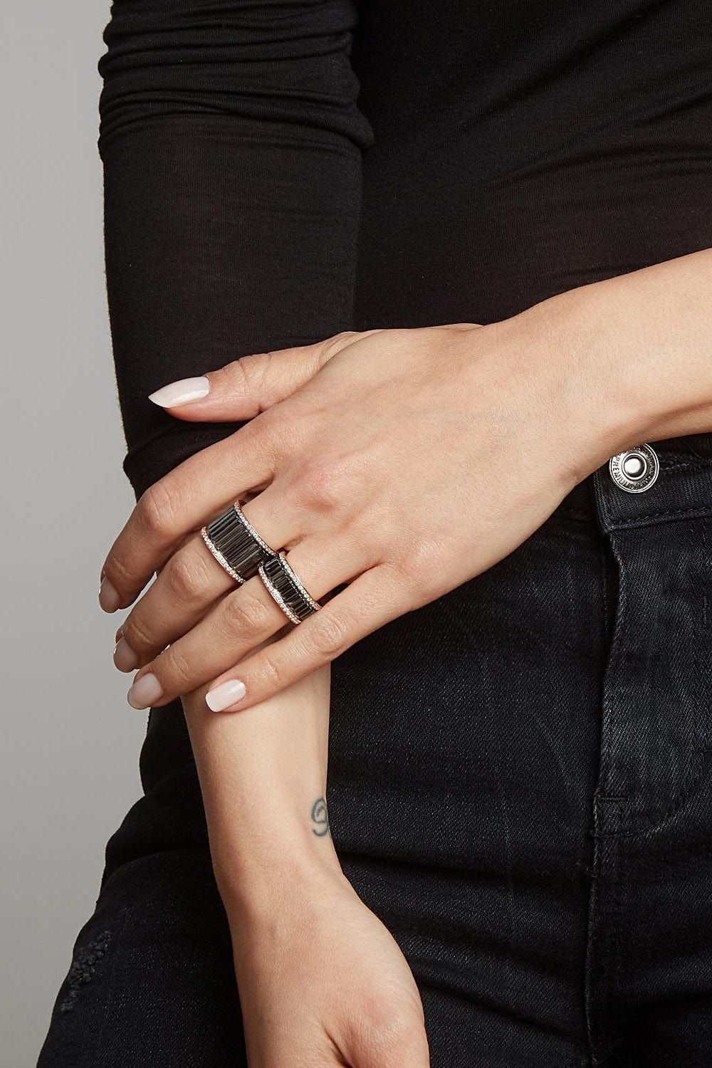 WALTERS FAITH-Clive Fluted Band Ring-