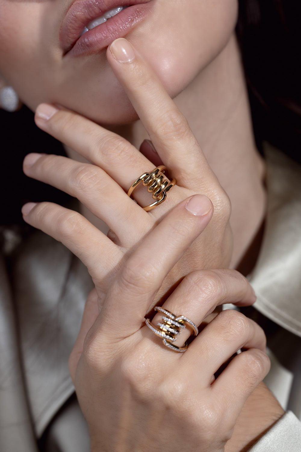 WALTERS FAITH-Huxley Single Coil Link Ring-YELLOW GOLD