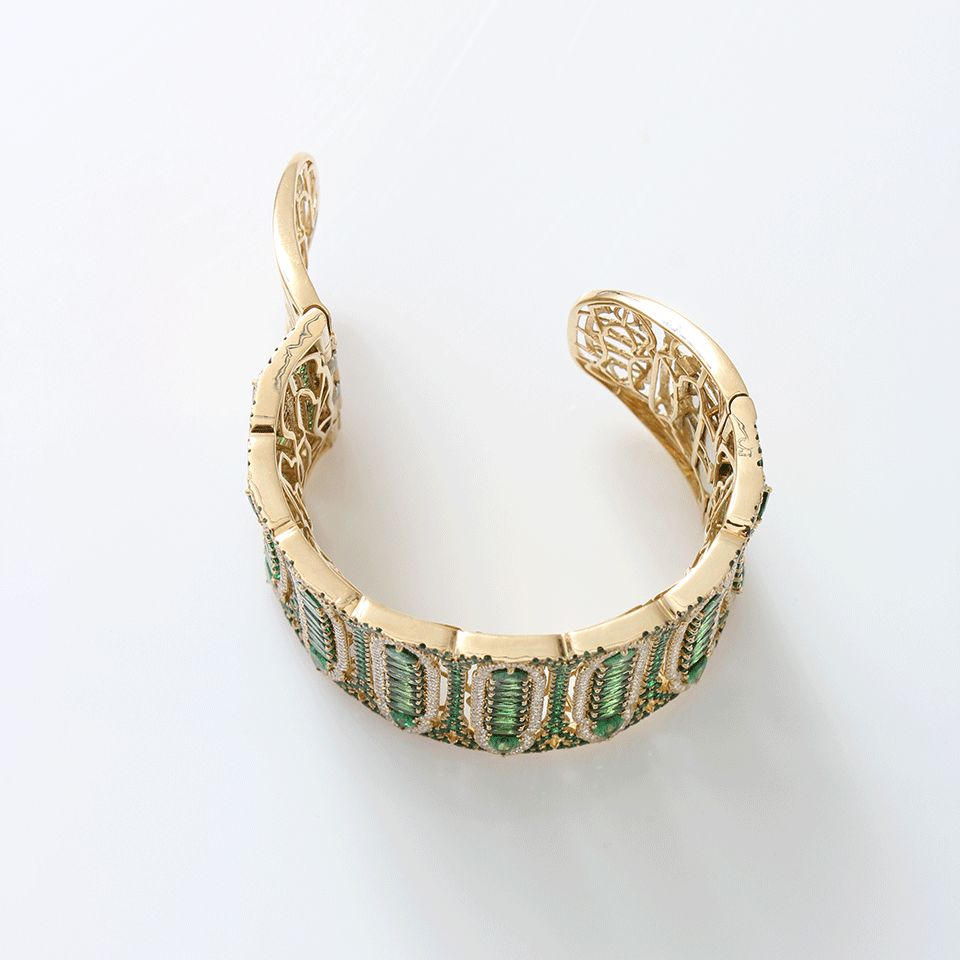 WENDY YUE-Tsavorite Cuff Bracelet-YELLOW GOLD