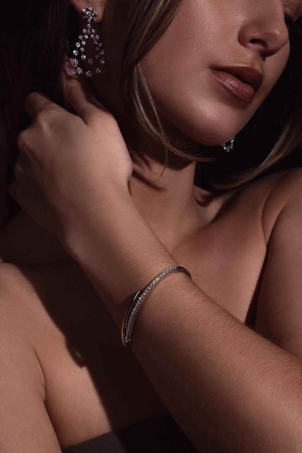 YEPREM JEWELLERY-Golden Strada Bangle Bracelet-