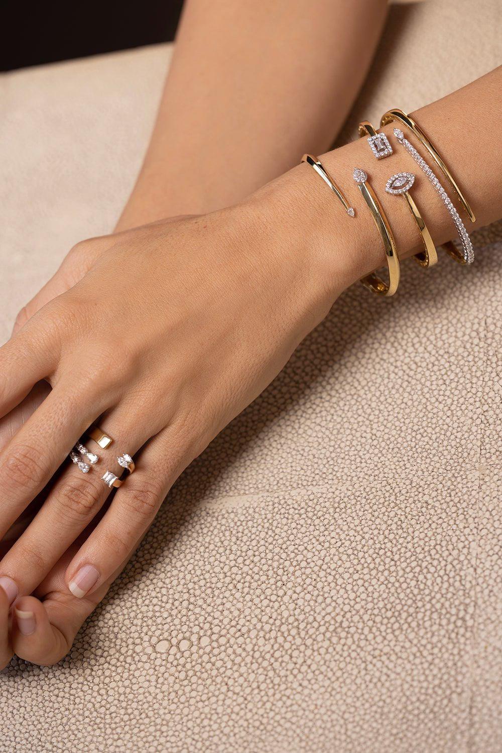 YEPREM JEWELLERY-Baguette Diamond Bracelet-YELLOW GOLD