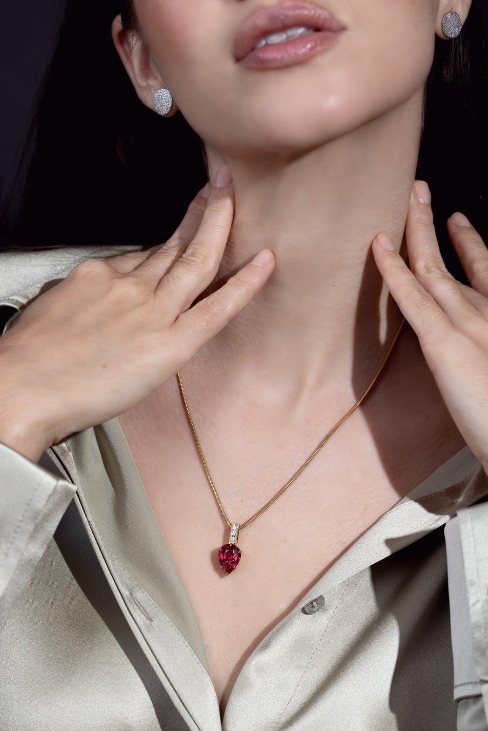 YI COLLECTION-Arrow Pendant Necklace-YELLOW GOLD
