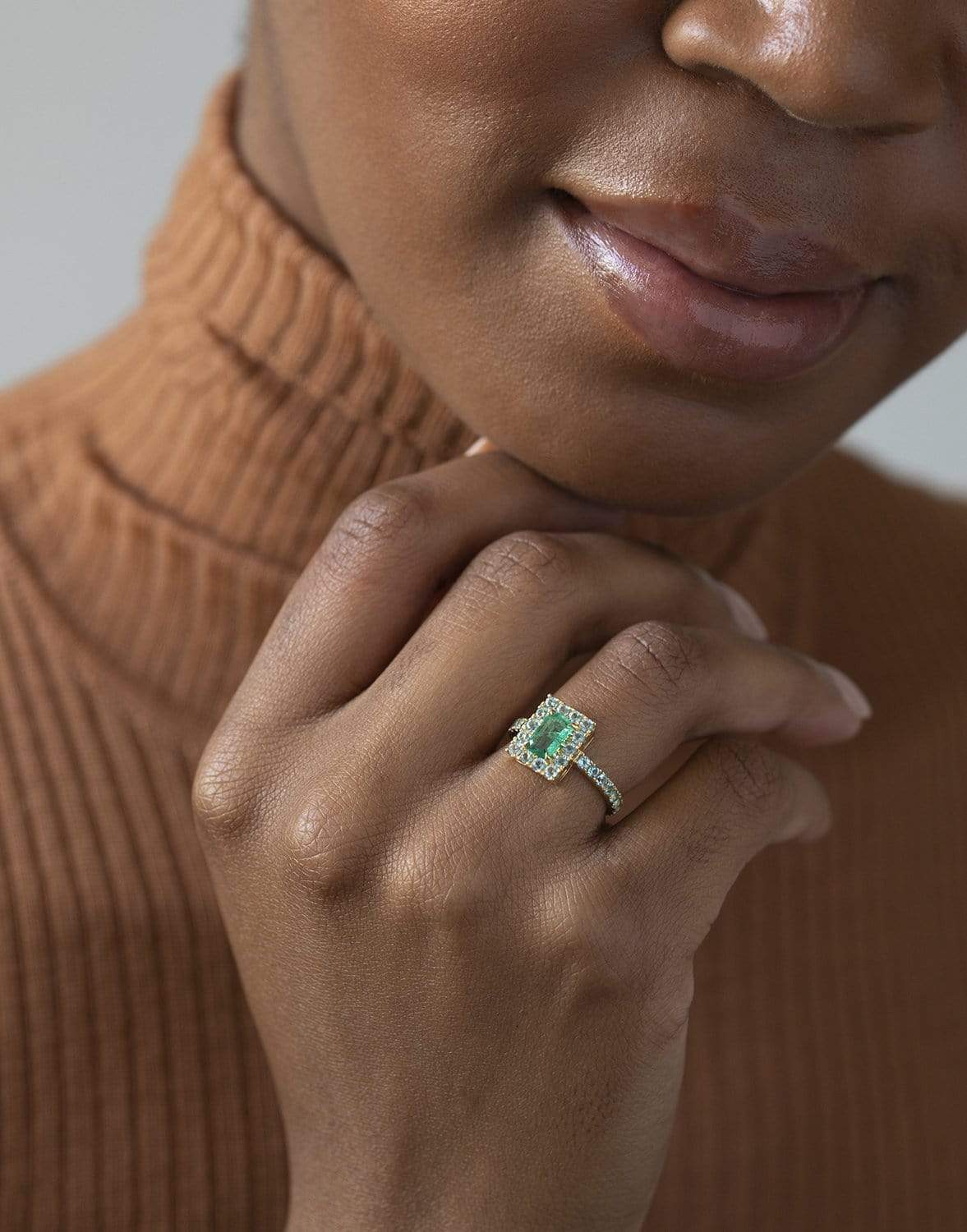 YI COLLECTION-Emerald and Apatite Spring Ring-YELLOW GOLD