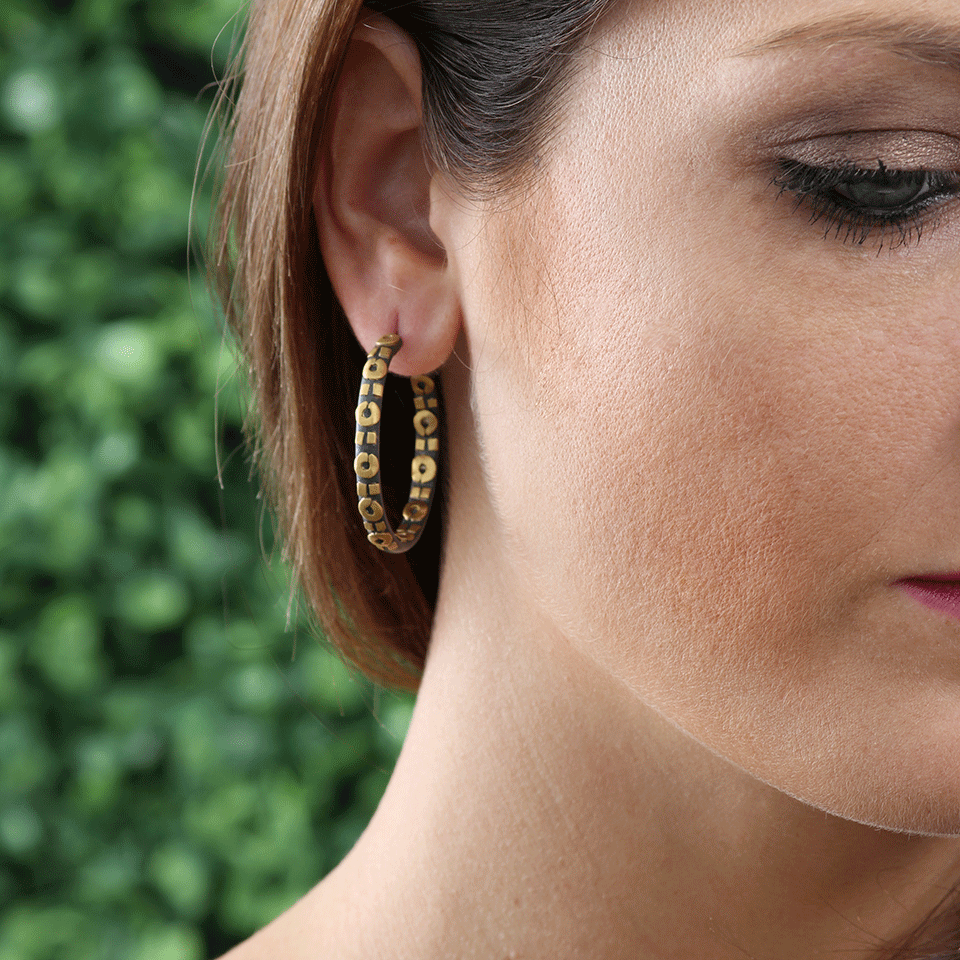 YOSSI HARARI-Medium Libra Hoop Earrings-GILVER