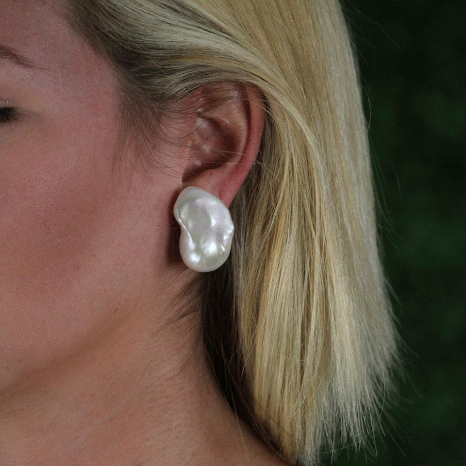 YVEL-Baroque Fresh Water Pearl Earrings-YELLOW GOLD
