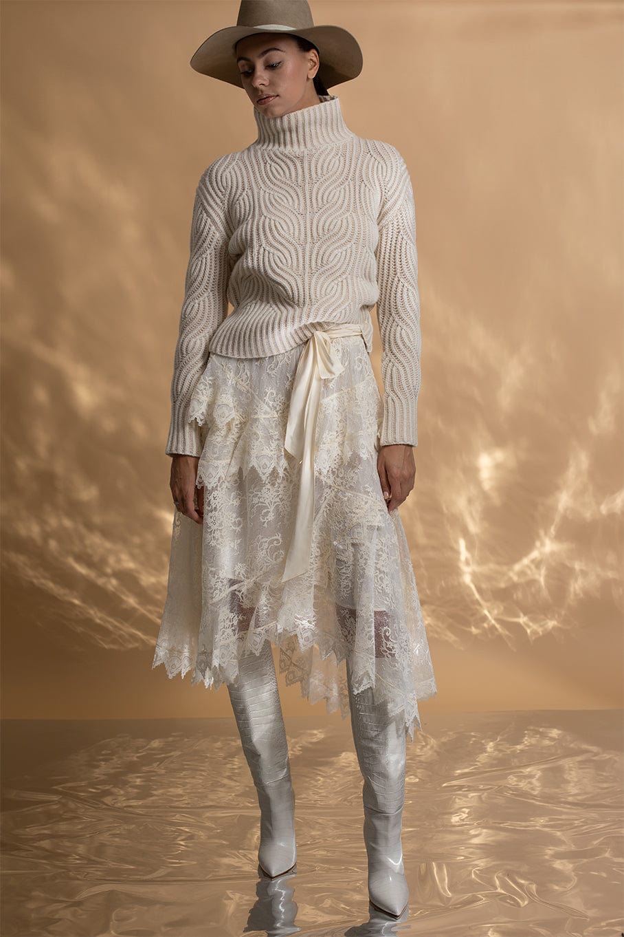 ZIMMERMANN-Lace Asymmetric Skirt-